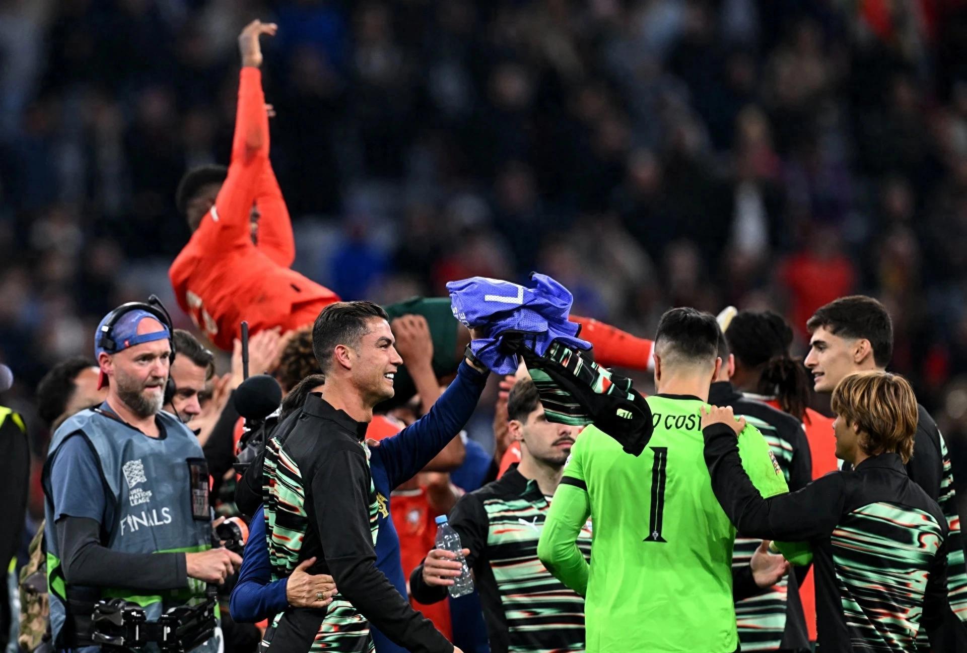 IM电竞网址-巴塞罗那欧冠晋级了吗